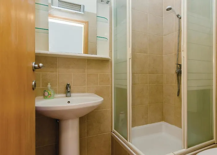 Apartamento Two-bedroom In *